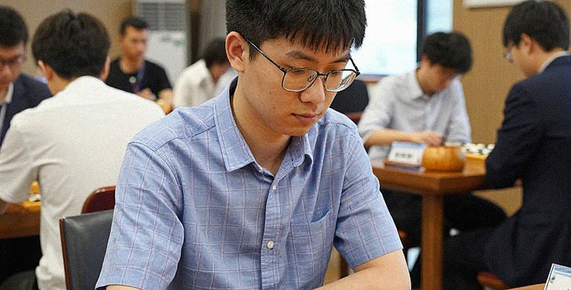Bản tin tháng Tám của ChessBase: Petroff, hai khóa chơi vị trí và giới hạn của một danh mục