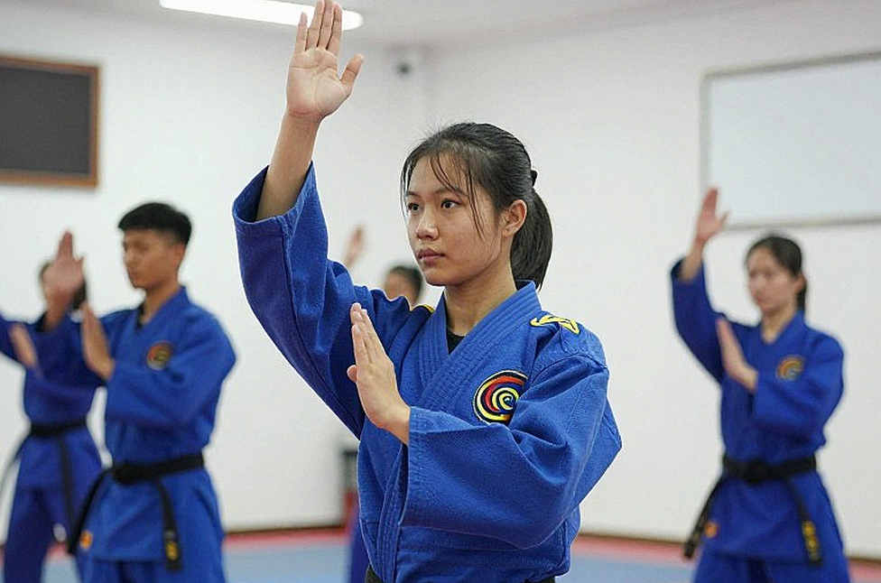 Bản phân tích rỗng và kỷ luật nói 'không đủ dữ liệu' ở thị trường chuyển nhượng esports